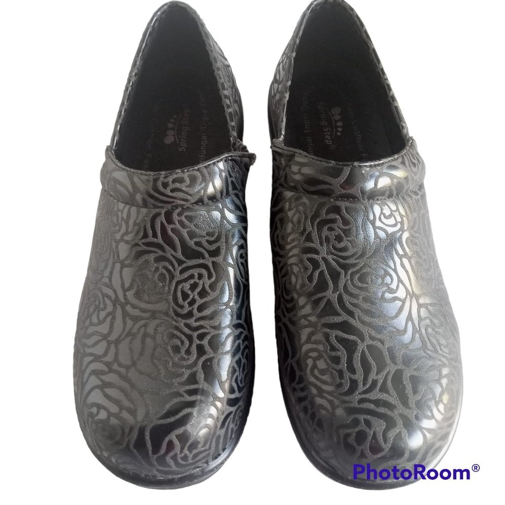 Black Spring Step for women for nurses size 9.5